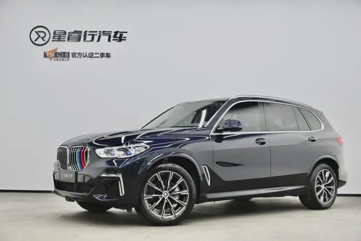 BMW X5 2022 Model Facelift xDrive 30Li Exclusive Model M Sports Set