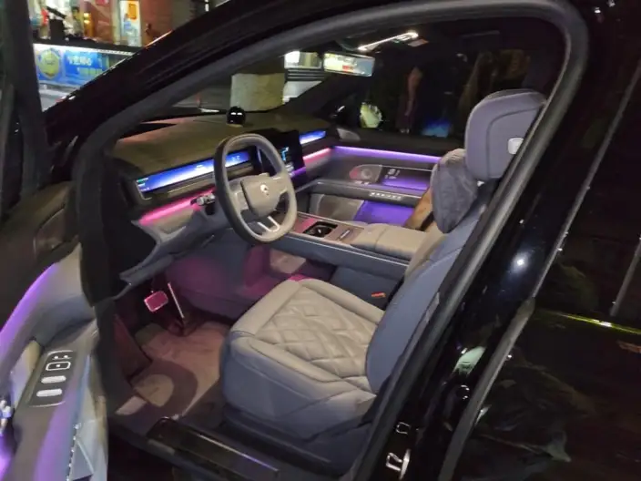 NIO ES8 2026 Model VI seat Executive Signature Edition – фото 10