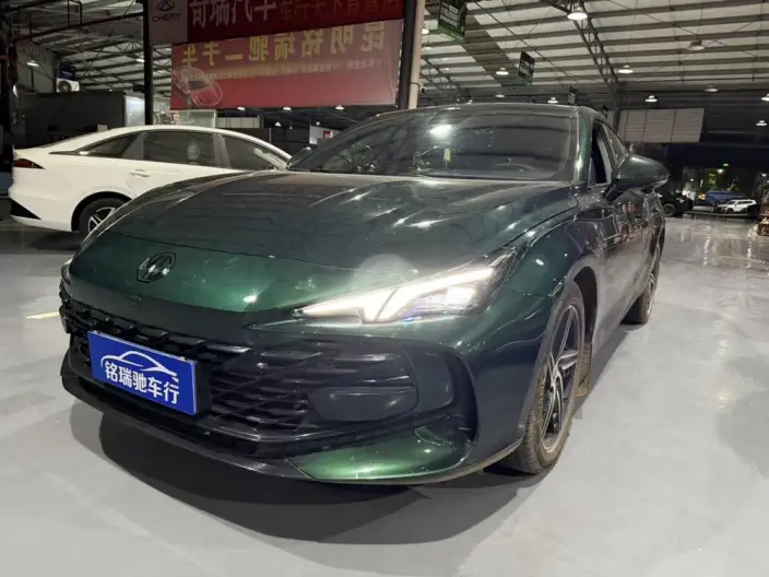 MG7 2025 Model 1.5T DCT Deluxe Edition