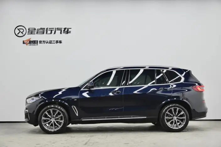 BMW X5 2022 Model Facelift xDrive 30Li Exclusive Model M Sports Set