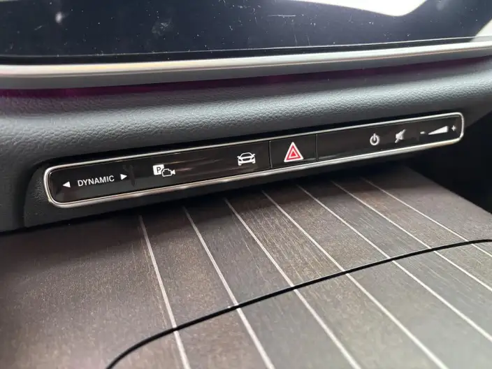 Mercedes-Benz E-Class 2025 Model E 300 L Luxury Model sedan – фото 10
