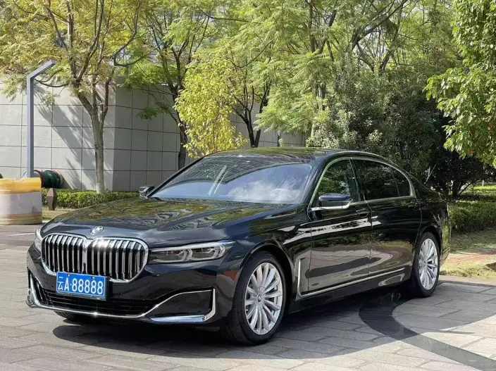 BMW 7 Series 2021 Model 730Li Luxury Set – фото 7