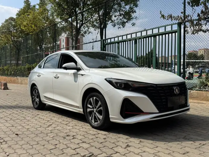 Changan Eado 2023 Model PLUS Changxiang Edition Blue whale NE 1.4T GDI DCT Noble Model – фото 3
