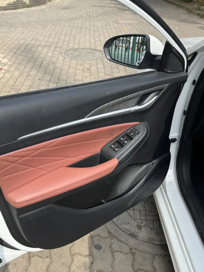Changan Eado 2023 Model PLUS Changxiang Edition Blue whale NE 1.4T GDI DCT Noble Model – фото 8
