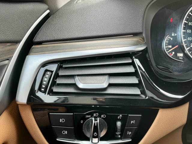 BMW 5 Series Модель 2018 года 530Li xDrive Luxury Set – фото 20