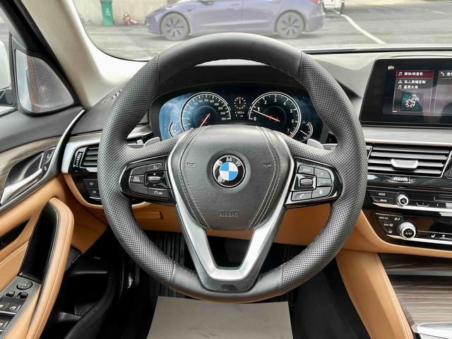 BMW 5 Series Модель 2018 года 530Li xDrive Luxury Set – фото 21