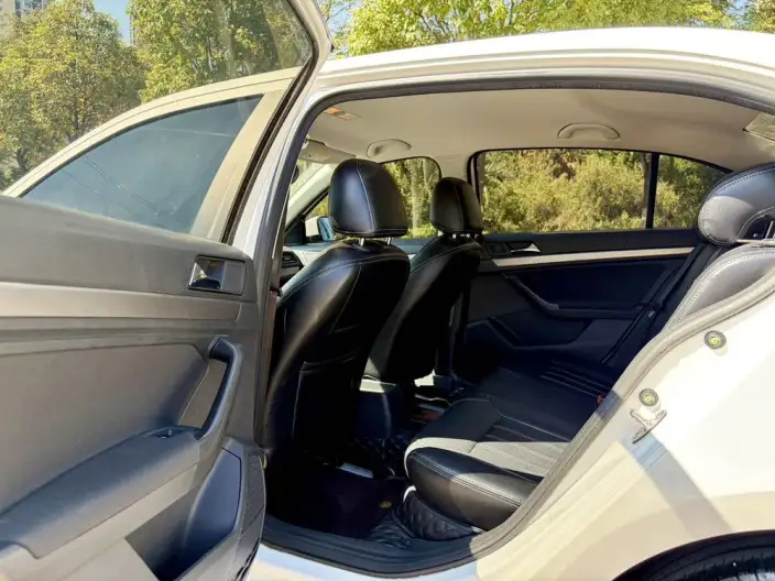Volkswagen Lavida 2019 Model 1.5L Automatic Fashion edition China VI – фото 9