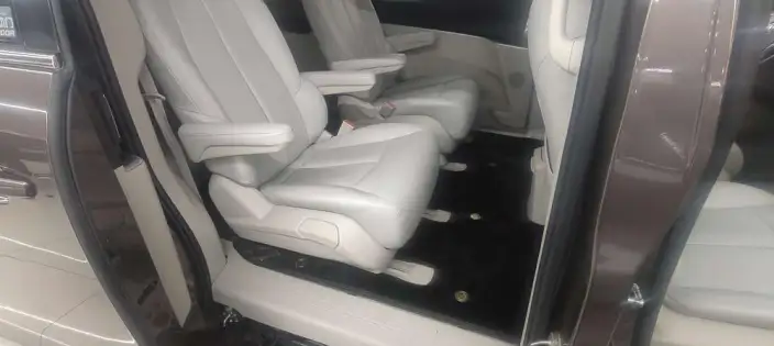 Buick GL8 2023 Model Business class 2.0T Comfort Model – фото 7