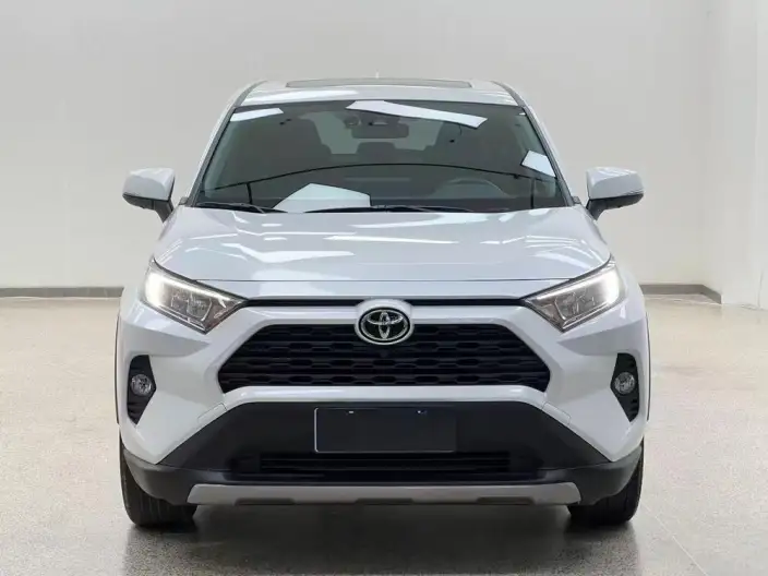 Toyota RAV4 2021 Model 2.0L CVT 2WD Fashion edition – фото 2