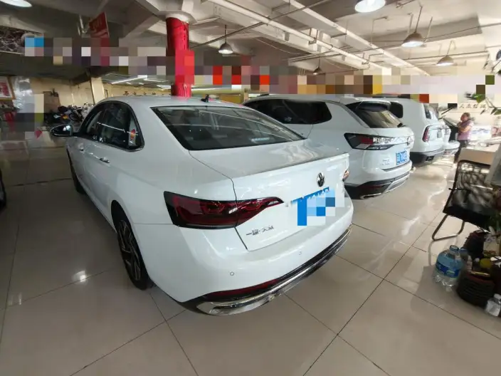 Volkswagen Sagitar 2023 Model 200TSI DSG Flying Version