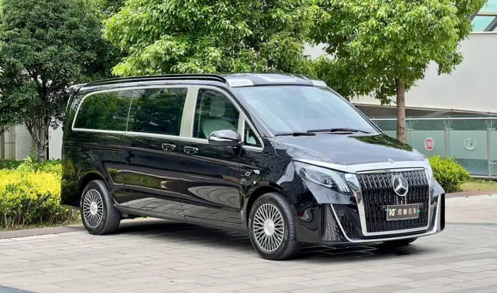 Viano 2024 Model 2.0T Business Edition 7 seat