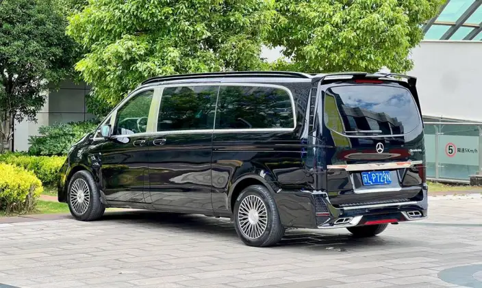 Viano 2024 Model 2.0T Business Edition 7 seat – фото 5