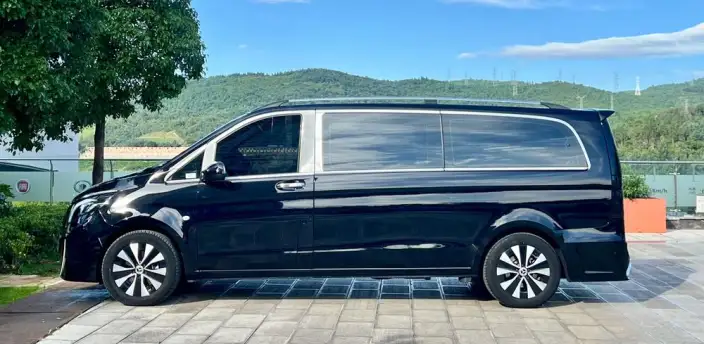 Viano 2024 Model 2.0T Elite Edition 7 seat – фото 4