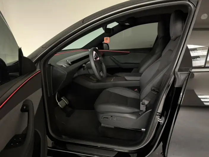 Model Y 2026 Model Rear-wheel drive version – фото 10
