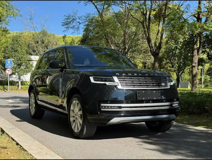 Range Rover 2025 Model 3.0 L6 400PS Shengshi Extended Edition – фото 3