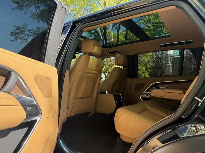 Range Rover 2025 Model 3.0 L6 400PS Shengshi Extended Edition – фото 8