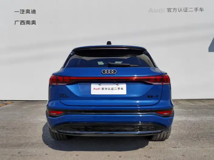 AUDI Q6L e-tron 2026 Model First Edition Pilot Edition – фото 3