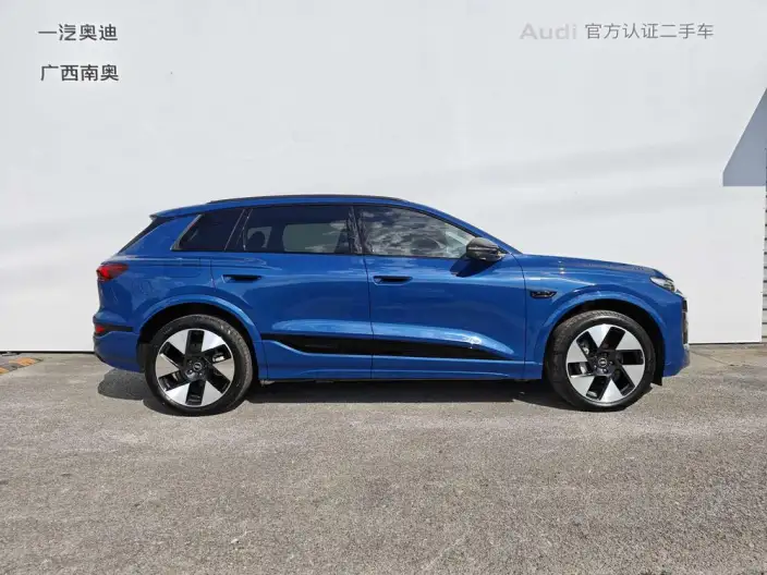 AUDI Q6L e-tron 2026 Model First Edition Pilot Edition – фото 5