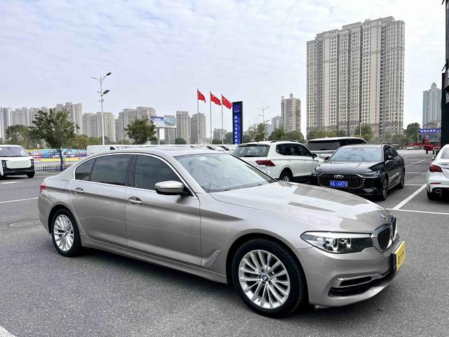 BMW 5 Series 2020 525Li Luxury Package – фото 3