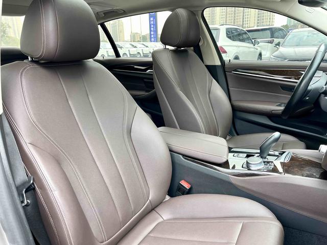 BMW 5 Series 2020 525Li Luxury Package – фото 13