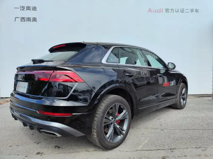 Audi Q8 2024 Model 55 TFSI Luxury Dynamic Model – фото 4