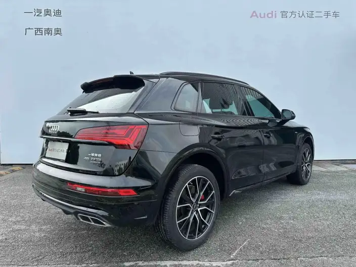 Audi Q5L 2024 Model 45TFSI Luxury Dynamic Model – фото 4