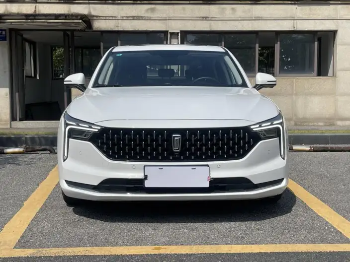 BESTUNE B70 2023 Model Third generation 1.5T Automatic Changxiang Edition Model – фото 2