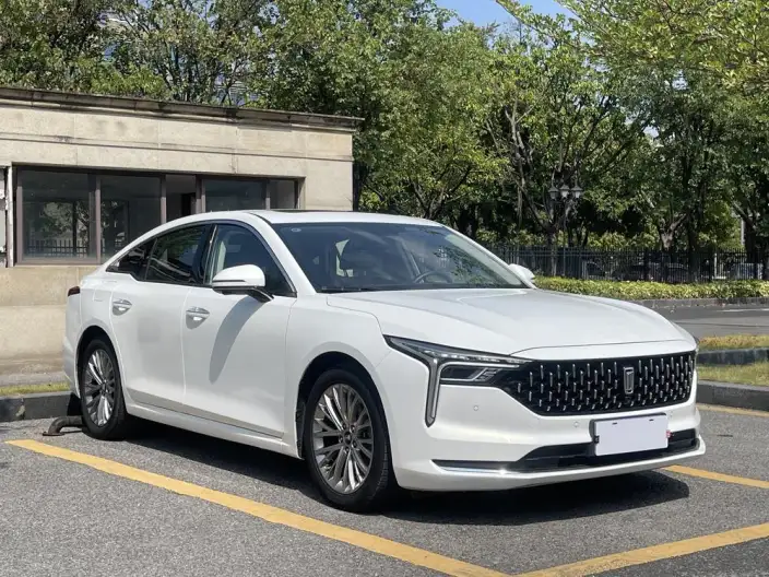 BESTUNE B70 2023 Model Third generation 1.5T Automatic Changxiang Edition Model – фото 3