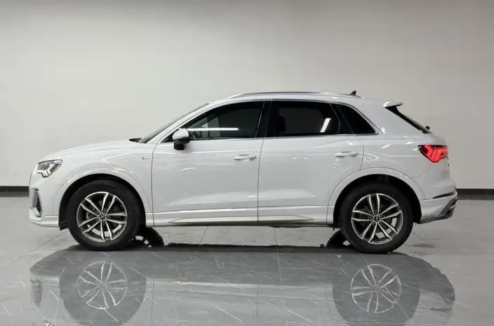 AUDI Q3 2023 Model 35 TFSI Enterprising Dynamic Model – фото 4