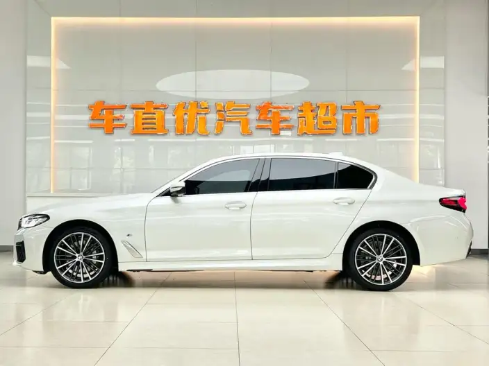 BMW 5 Series 2022 Model Facelift 530Li Leading Model M Sports Set – фото 3