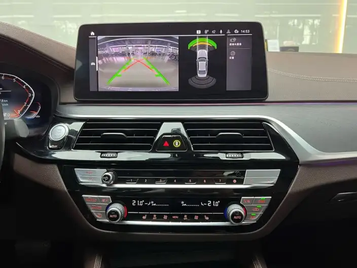 BMW 5 Series 2022 Model Facelift 530Li Leading Model M Sports Set – фото 10
