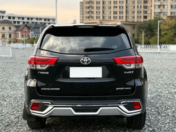 Toyota Highlander 2021 Model 2.0T 4WD Deluxe Edition 7 seat – фото 4