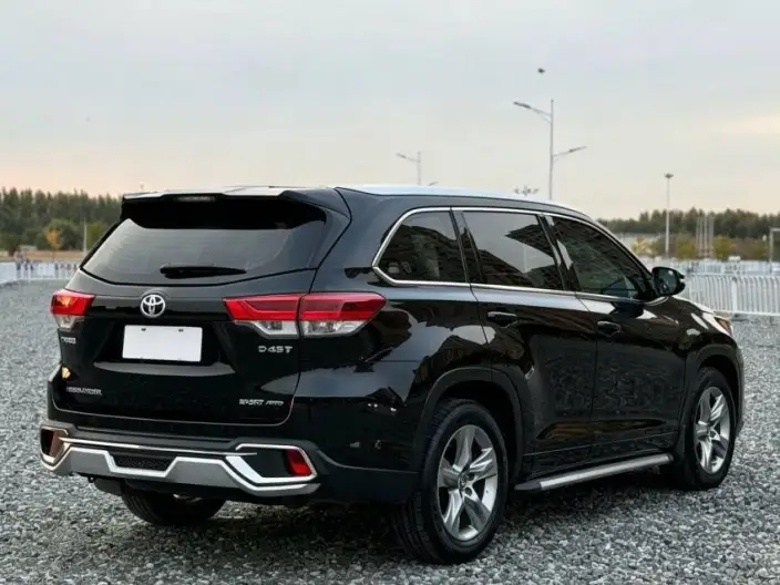 Toyota Highlander 2021 Model 2.0T 4WD Deluxe Edition 7 seat – фото 5