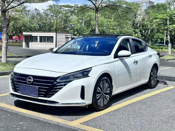 Nissan Teana 2022 Model 2.0L XL-TLS Yuexiang Edition – фото 1
