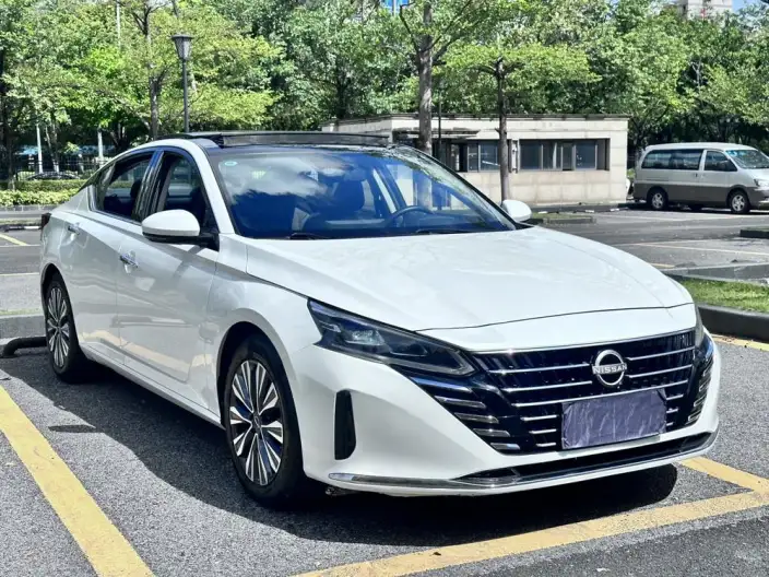 Nissan Teana 2022 Model 2.0L XL-TLS Yuexiang Edition – фото 3