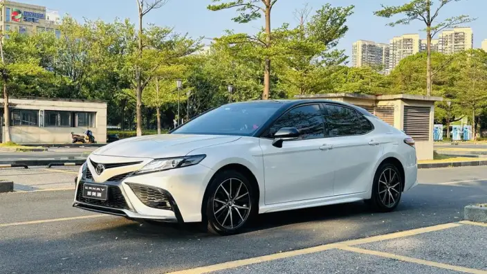 Toyota Camry 2021 Model 2.5S Fengshang Edition – фото 1