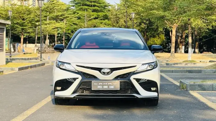 Toyota Camry 2021 Model 2.5S Fengshang Edition – фото 2
