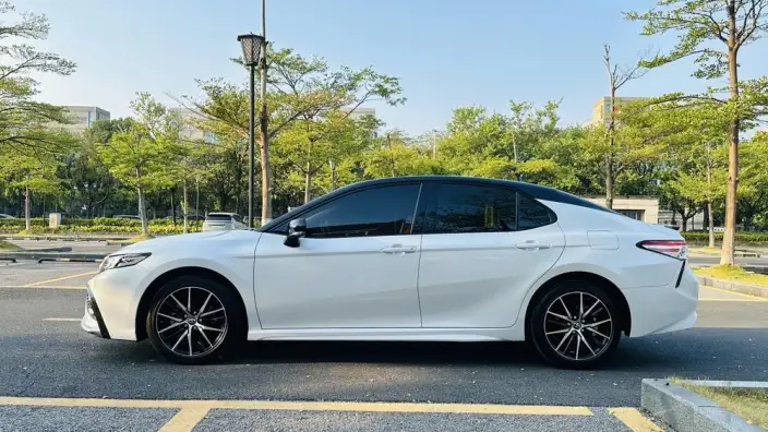 Toyota Camry 2021 Model 2.5S Fengshang Edition – фото 4