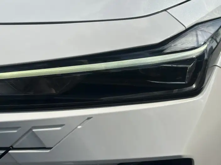 Changan UNI-V 2023 Model 1.5T Noble Model – фото 7