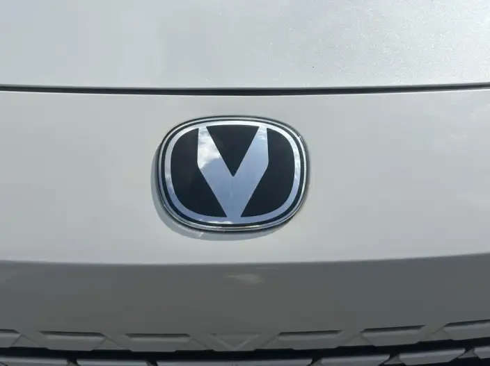 Changan UNI-V 2023 Model 1.5T Noble Model – фото 9