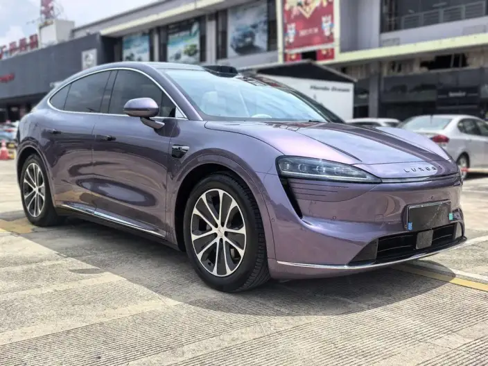 Luxeed R7 2024 Model EV 82kWh Max Rear Drive Edition – фото 3