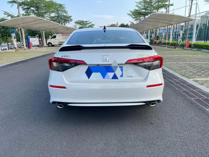 Honda Civic 2022 Model 240TURBO CVT Combustion Edition – фото 5