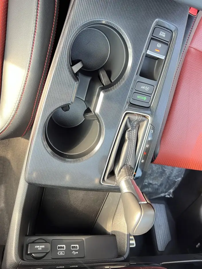 Honda Civic 2022 Model 240TURBO CVT Combustion Edition – фото 6