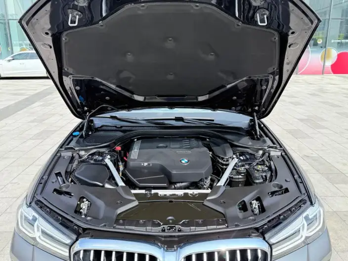 BMW 5 Series 2023 Model Facelift 530Li Exclusive Model M Sports Set – фото 8