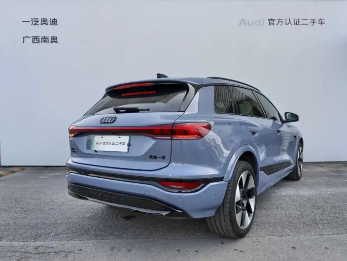 AUDI Q6L e-tron 2026 Model First Edition Pilot Edition – фото 4