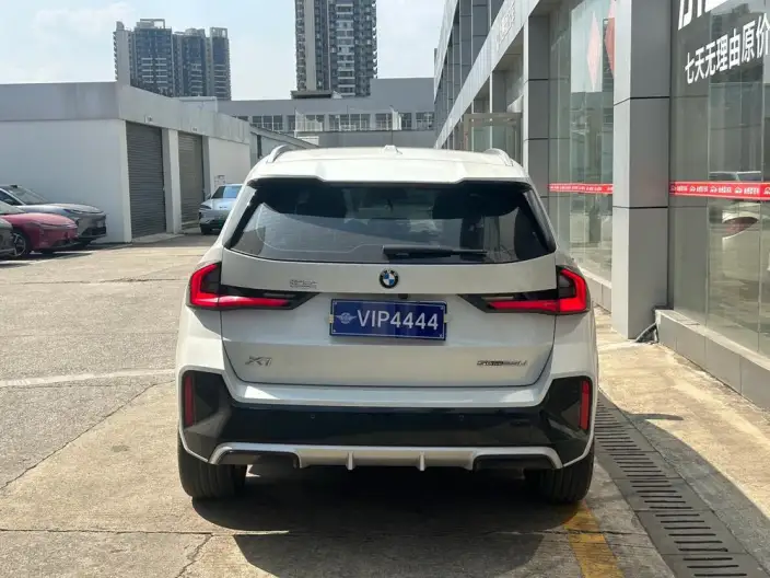 BMW X1 2025 Model sDrive25Li M Sports Set – фото 5
