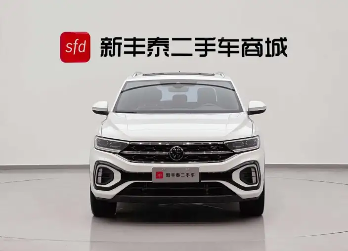 Volkswagen T-Roc 2023 Model 300TSI DSG Chenguang Edition – фото 2