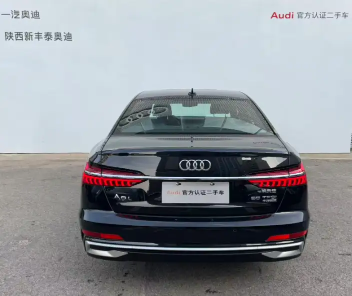 Audi A6L 2023 Model 55 TFSI quattro Exclusive Dynamic Model – фото 4