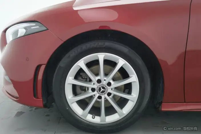 Mercedes-Benz A-class 2022 Model Facelift A 200 L Sports sedan Fashion Edition – фото 9