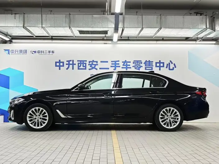 BMW 5 Series 2022 Model Facelift II 525Li Luxury Set – фото 3